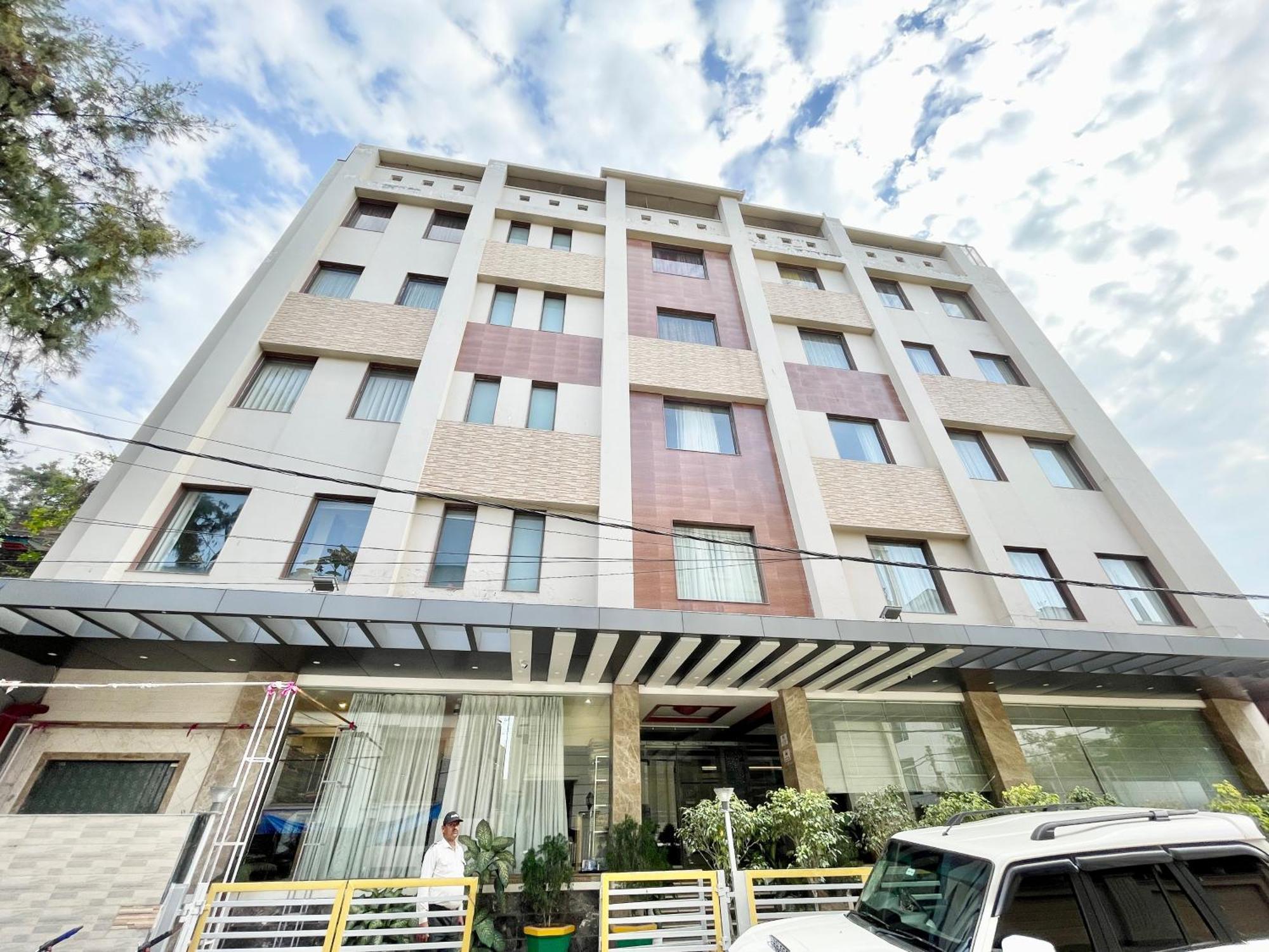 Hotel Silk ! 3*